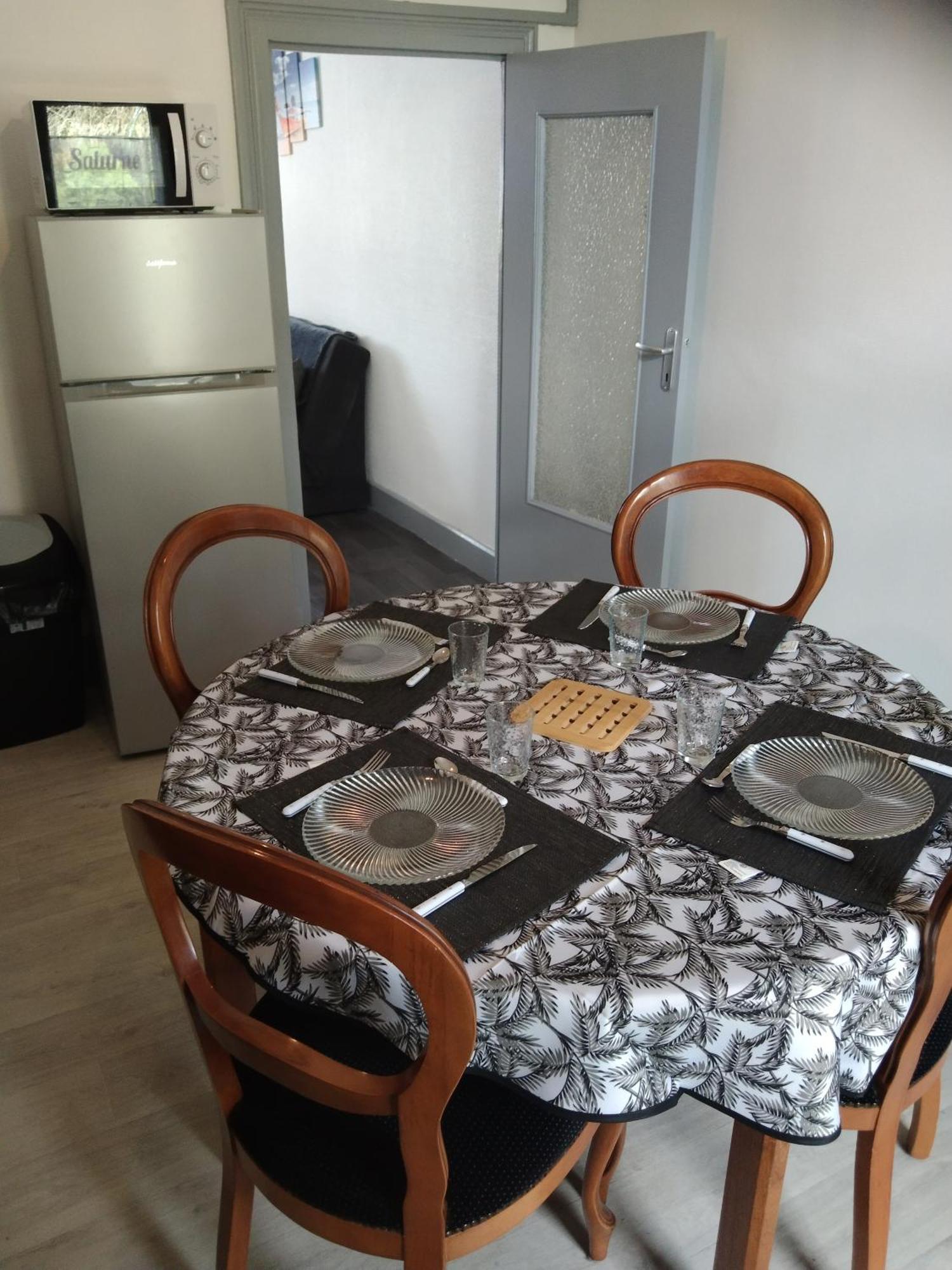Saturne Apartment Fourchambault Екстериор снимка
